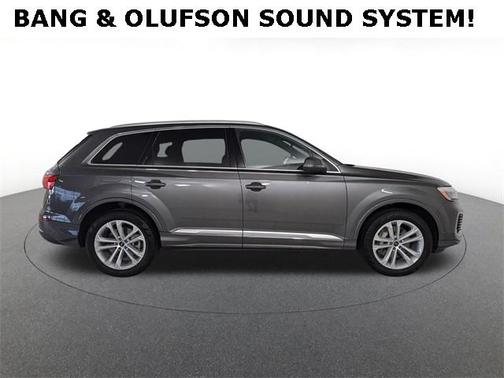 2025 Audi Q7 55 Premium Plus