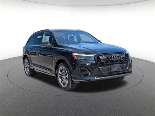 2026 Audi Q7 45 Premium
