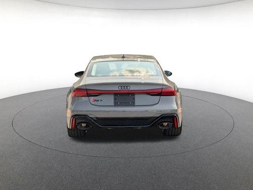 Nardo Gray 2026 Audi RS 7 4.0T Performance