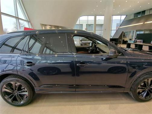 2026 Audi Q7 55 Prestige