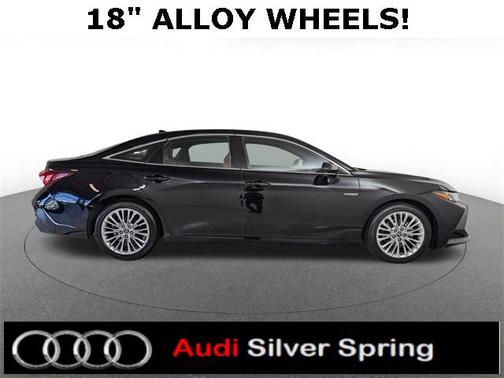 2019 Toyota Avalon Hybrid Limited