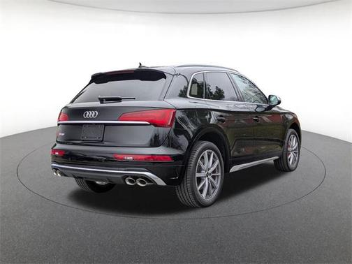 2025 Audi SQ5 3.0T Premium Plus
