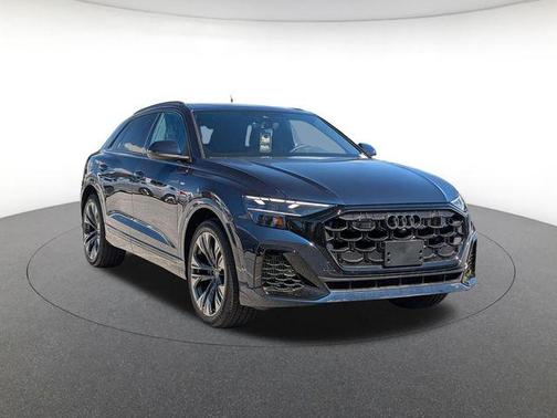 Waitomo Blue Metallic 2026 Audi Q8 55 Premium Plus
