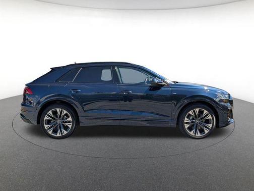 Waitomo Blue Metallic 2026 Audi Q8 55 Premium Plus
