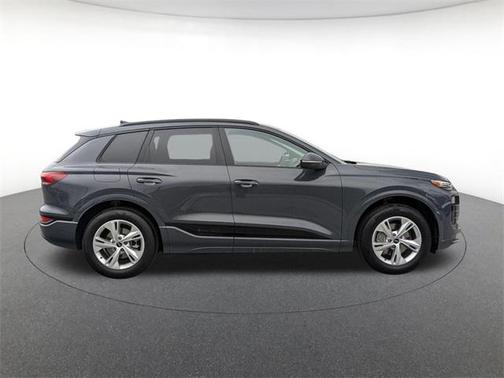 2025 Audi Q6 e-tron Premium Plus