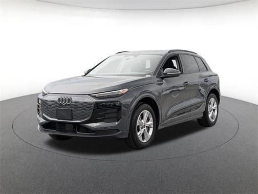 2025 Audi Q6 e-tron Premium Plus