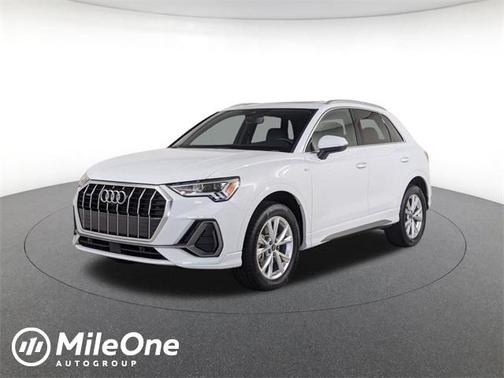 2024 Audi Q3 45 S line Premium Plus