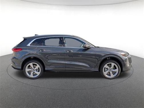 2025 Audi Q5 Prestige TFSI quattro S tronic