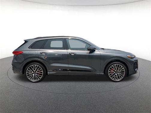 2025 Audi SQ5 3.0T Premium Plus