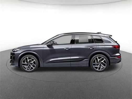 2025 Audi Q6 e-tron Premium Plus quattro