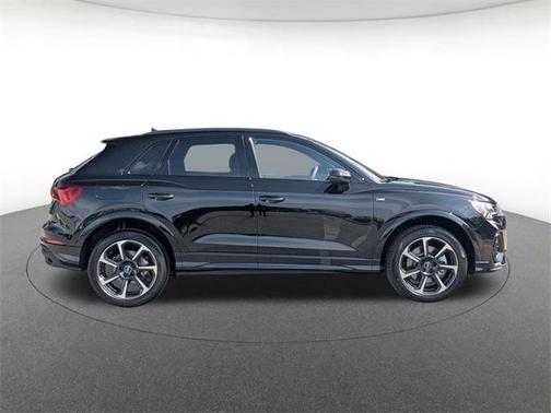 2025 Audi Q3 45 S line Premium Plus