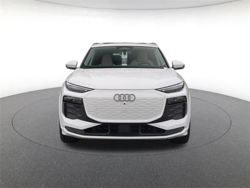 2025 Audi Q6 e-tron Prestige quattro