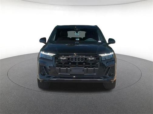 2025 Audi Q7 55 Prestige