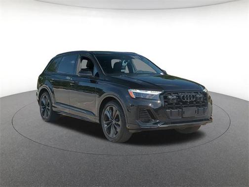 2025 Audi Q7 55 Prestige