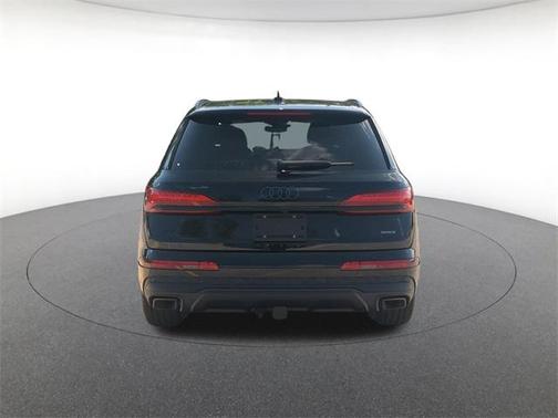 2025 Audi Q7 55 Prestige