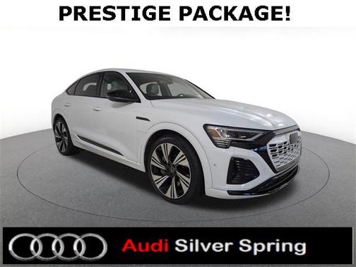 2024 Audi Q8 e-tron Prestige