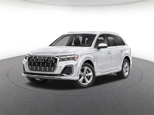 2025 Audi Q7 45 Premium Plus