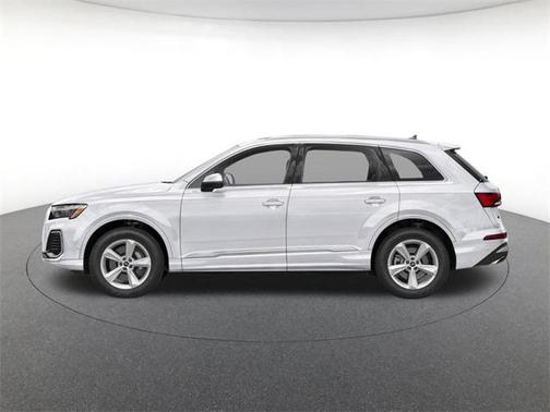 2025 Audi Q7 45 Premium Plus