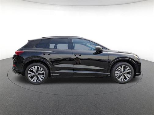 2025 Audi Q4 e-tron Premium 45 RWD
