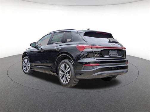 2025 Audi Q4 e-tron Premium 45 RWD