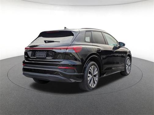 2025 Audi Q4 e-tron Premium 45 RWD