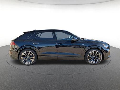 2026 Audi Q8 55 Premium Plus