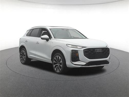 2026 Audi Q3 S line