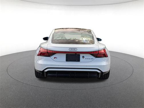 2025 Audi S e-tron GT Premium Plus