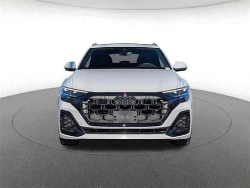 2026 Audi Q8 55 Premium Plus