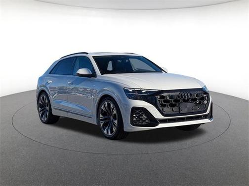2026 Audi Q8 55 Premium Plus