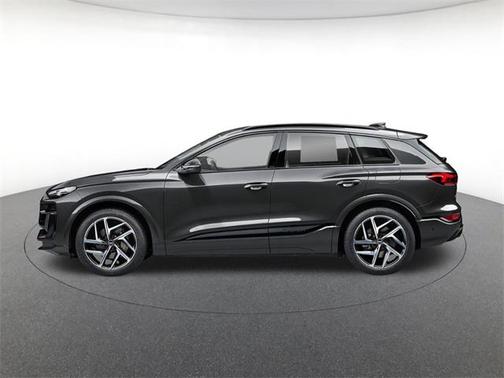 2025 Audi Q6 e-tron Premium Plus quattro