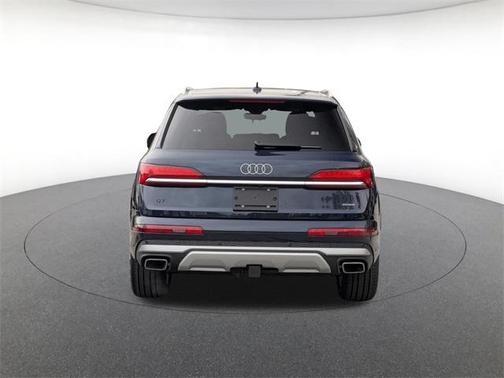 2026 Audi Q7 45 Premium Plus