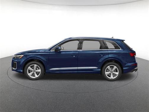2025 Audi Q7 45 Premium Plus
