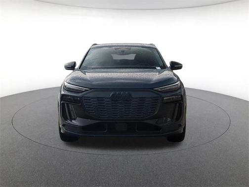 2025 Audi SQ6 e-tron Prestige quattro