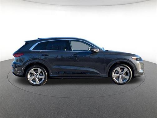 2025 Audi Q5 Prestige TFSI quattro S tronic