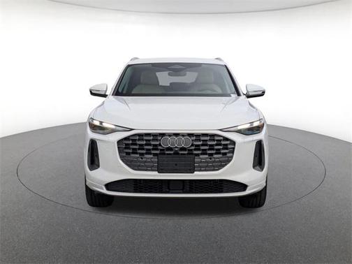 2025 Audi Q5 Premium TFSI quattro S tronic