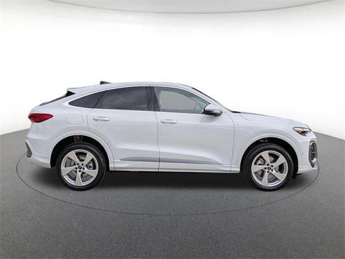 2025 Audi Q5 Premium Plus TFSI quattro S tronic