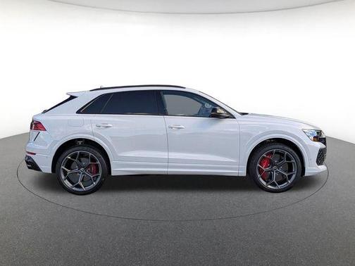 Glacier White Metallic 2026 Audi RS Q8 4.0T