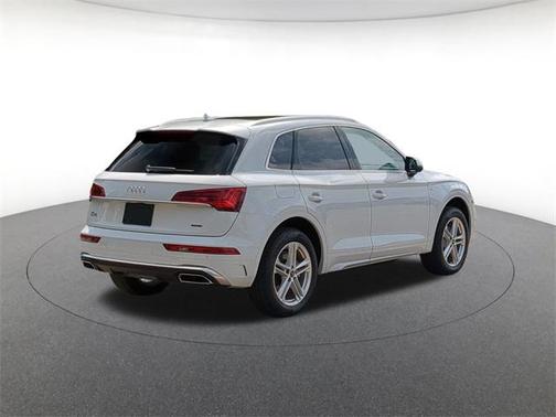 2025 Audi Q5 55 S line Premium Plus