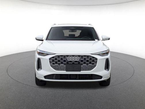 2025 Audi Q5 Prestige TFSI quattro S tronic