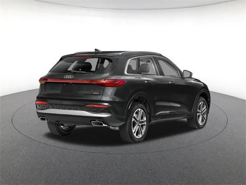 2025 Audi Q5 Premium Plus TFSI quattro S tronic