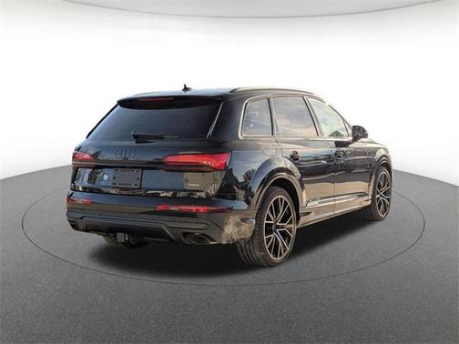 2025 Audi Q7 55 Prestige