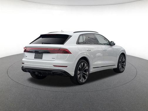 Glacier White 2026 Audi Q8 55 Premium Plus