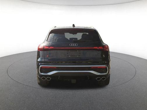 Mythos Black Metallic 2026 Audi SQ5 3.0T Prestige