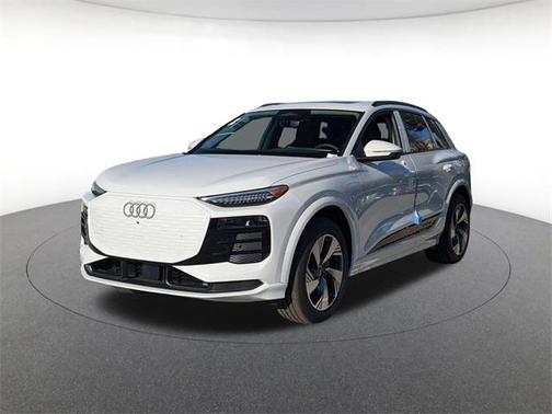2025 Audi Q6 e-tron Premium Plus quattro