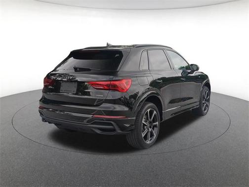 2025 Audi Q3 45 S line Premium Plus