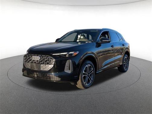 2025 Audi Q5 Premium TFSI quattro S tronic