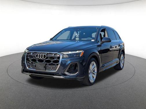 Waitomo Blue Metallic 2026 Audi Q7 55 Prestige