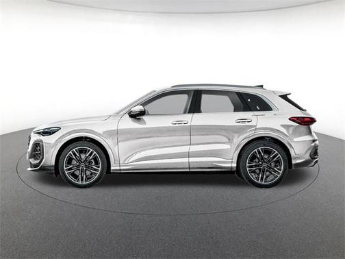 2025 Audi Q5 Premium