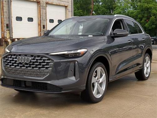 2025 Audi Q5 Premium Plus